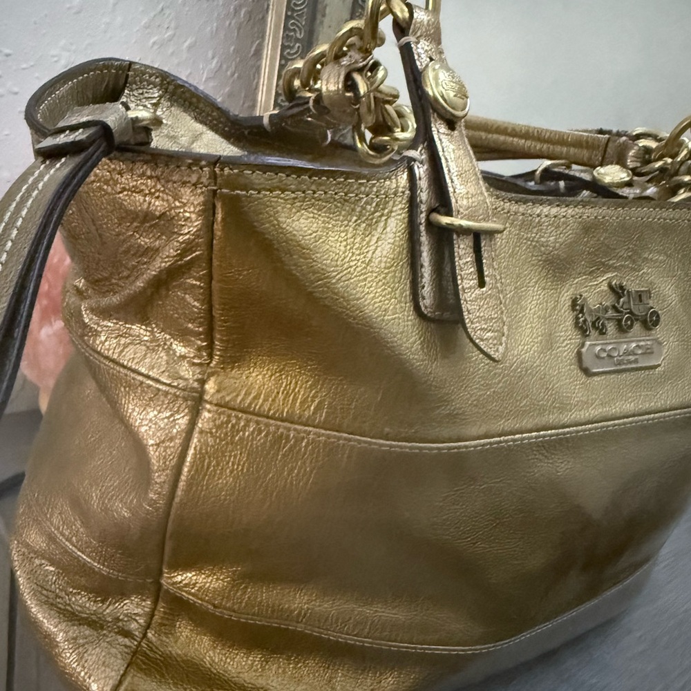Coach Shoulder Bag